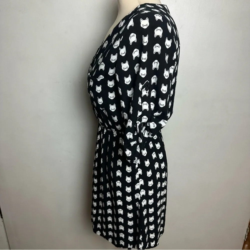 Mimi Chica Cat Mini Dress Women's Medium Black White Pockets Button Front
